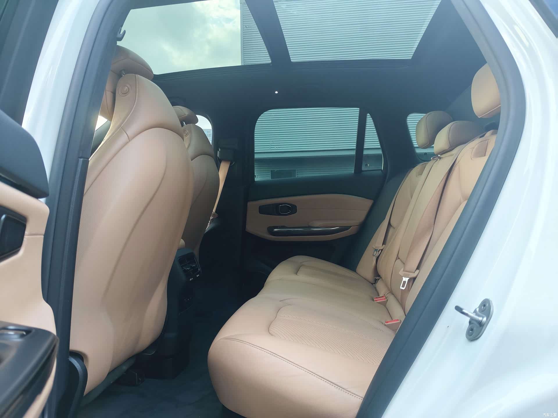 NIO ES6, 2019 10