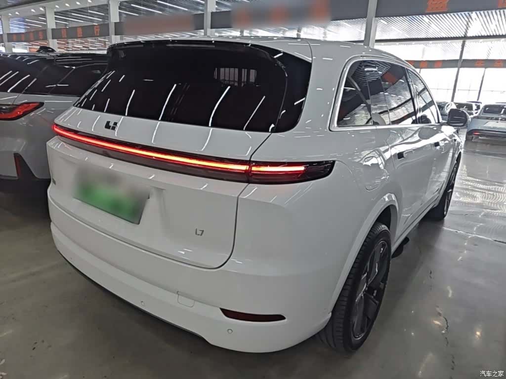 Li Auto L7, 2025 7