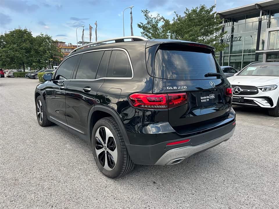 Mercedes-Benz GLB