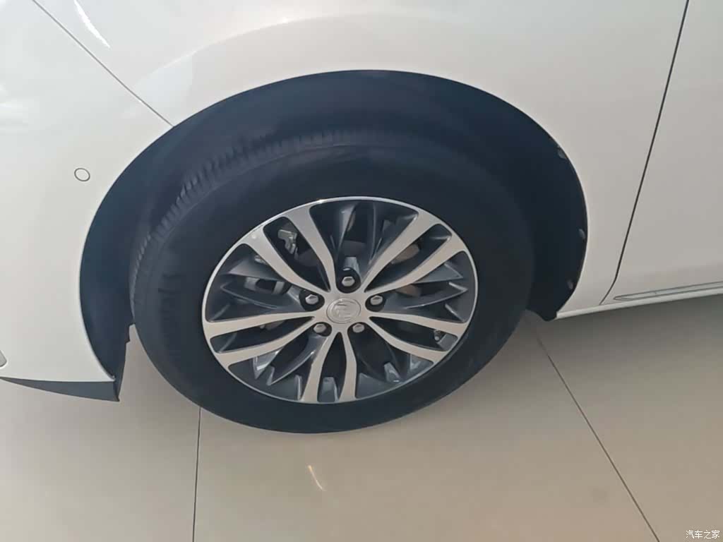 Buick GL8, 2022 23