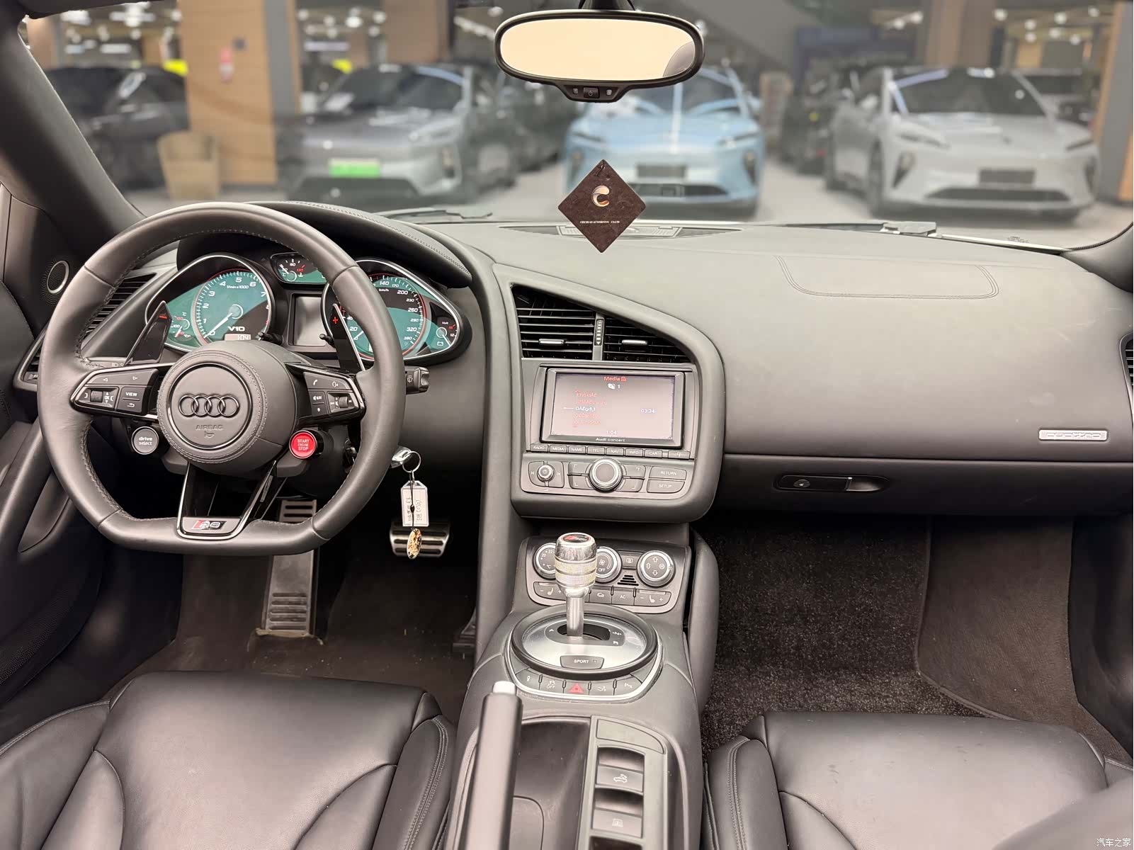 Audi TT, 2013 15