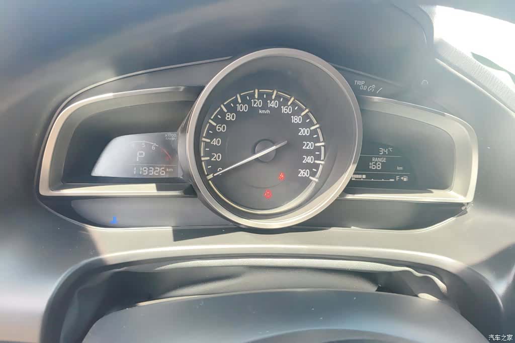 Mazda Mazda3, 2018 14