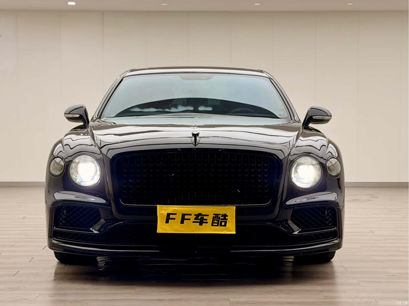 Bentley Flying Spur, 2010 3