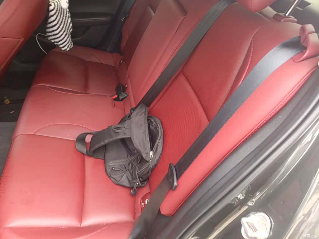 Mazda Mazda3, 2023 15