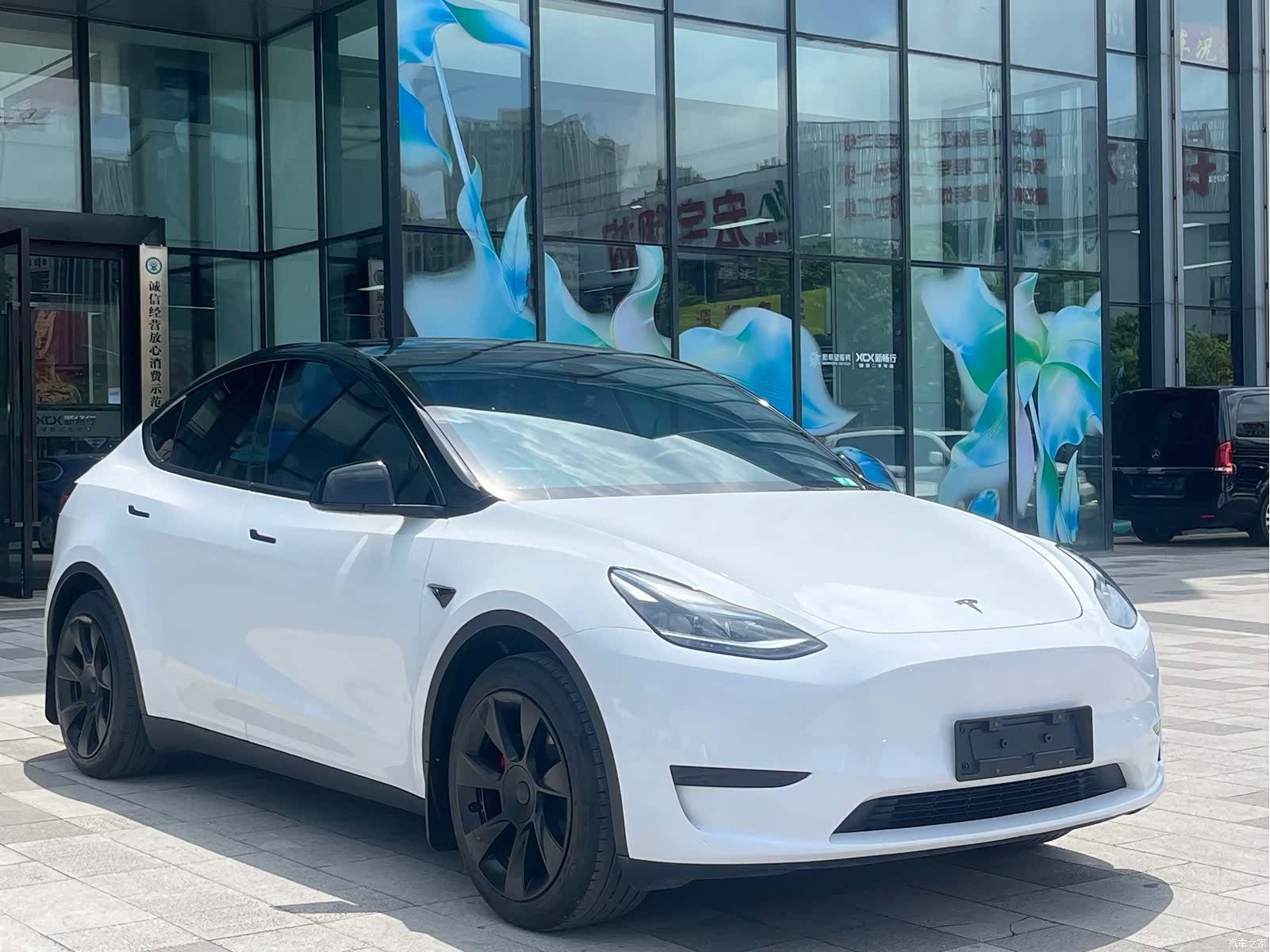 Tesla Model Y, 2024 3