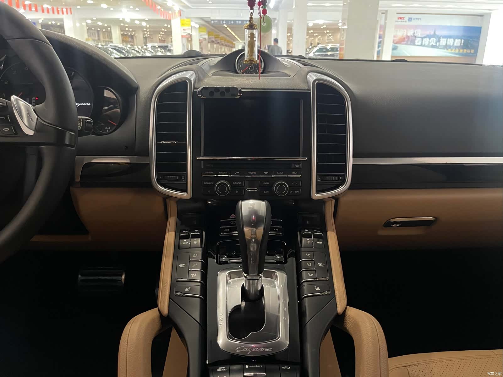 Porsche Cayenne, 2014 9
