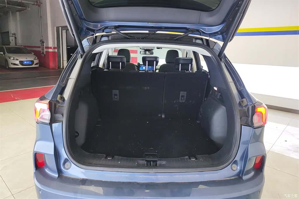 Ford Escape, 2020 4