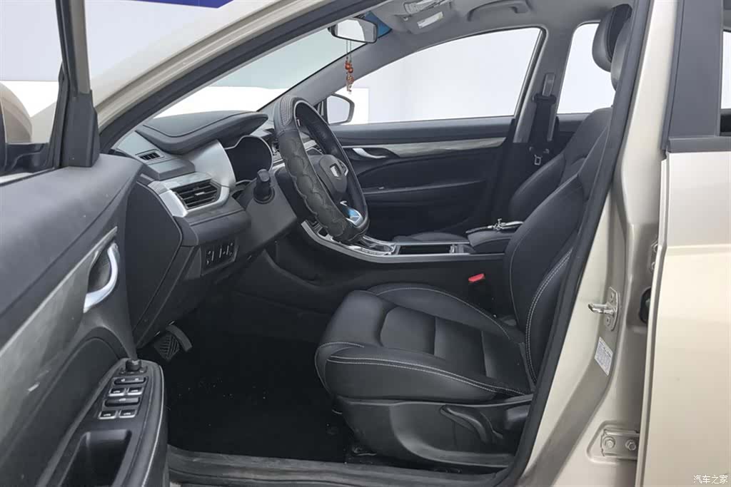 Geely Emgrand, 2020 9