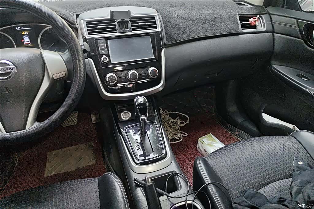 Nissan Tiida, 2017 16