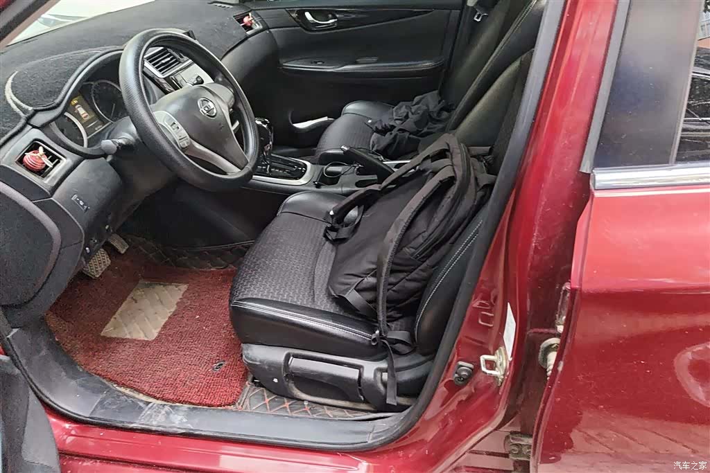 Nissan Tiida, 2017 9