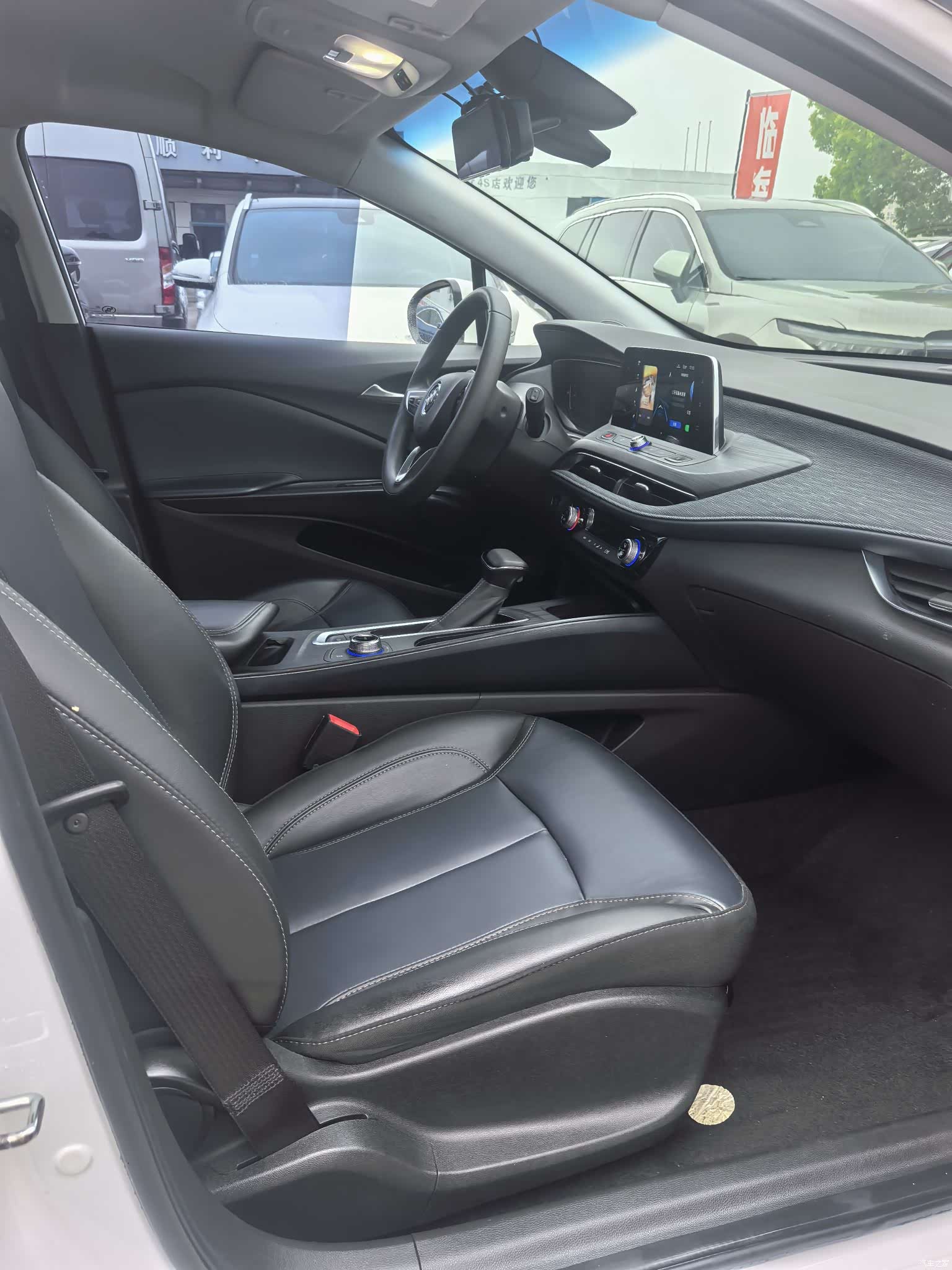 Buick Velite, 2022 4
