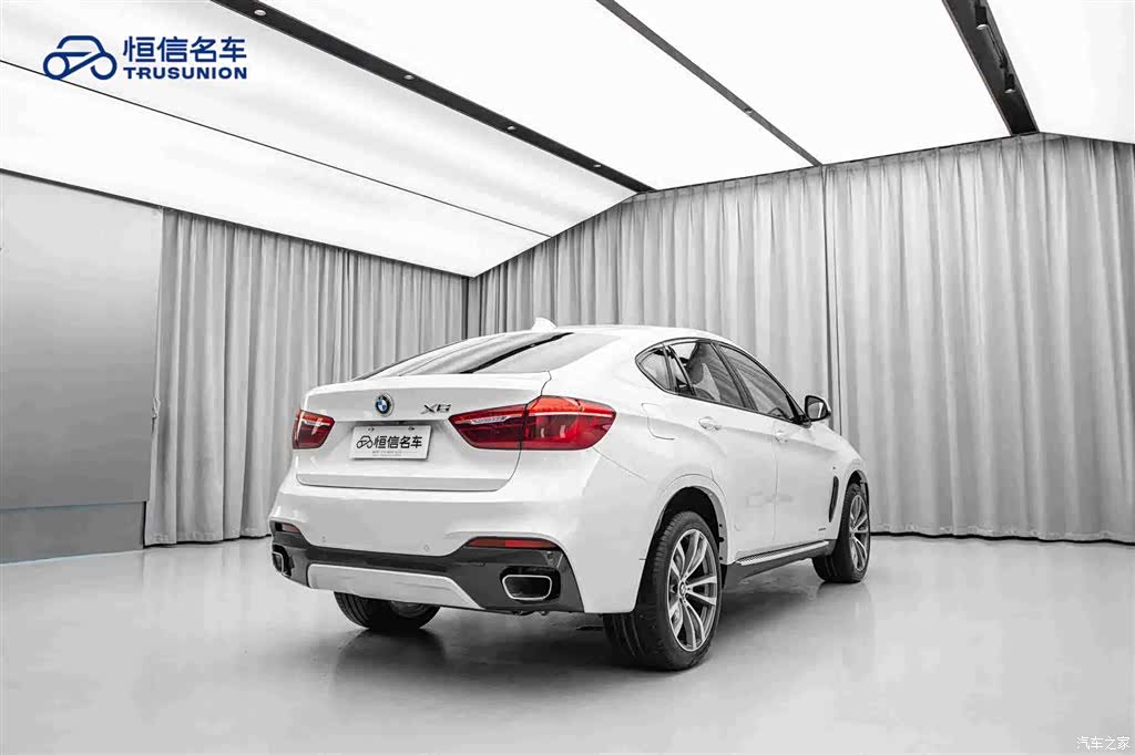 BMW X6, 2019 все фото