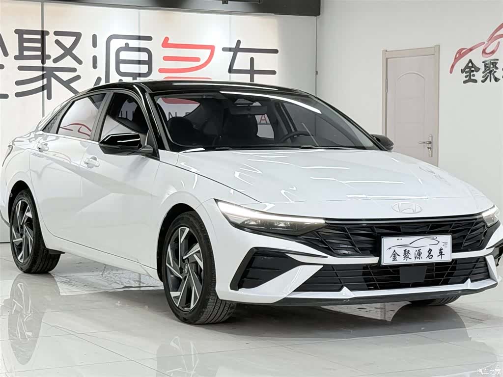 Hyundai Elantra, 2024 3
