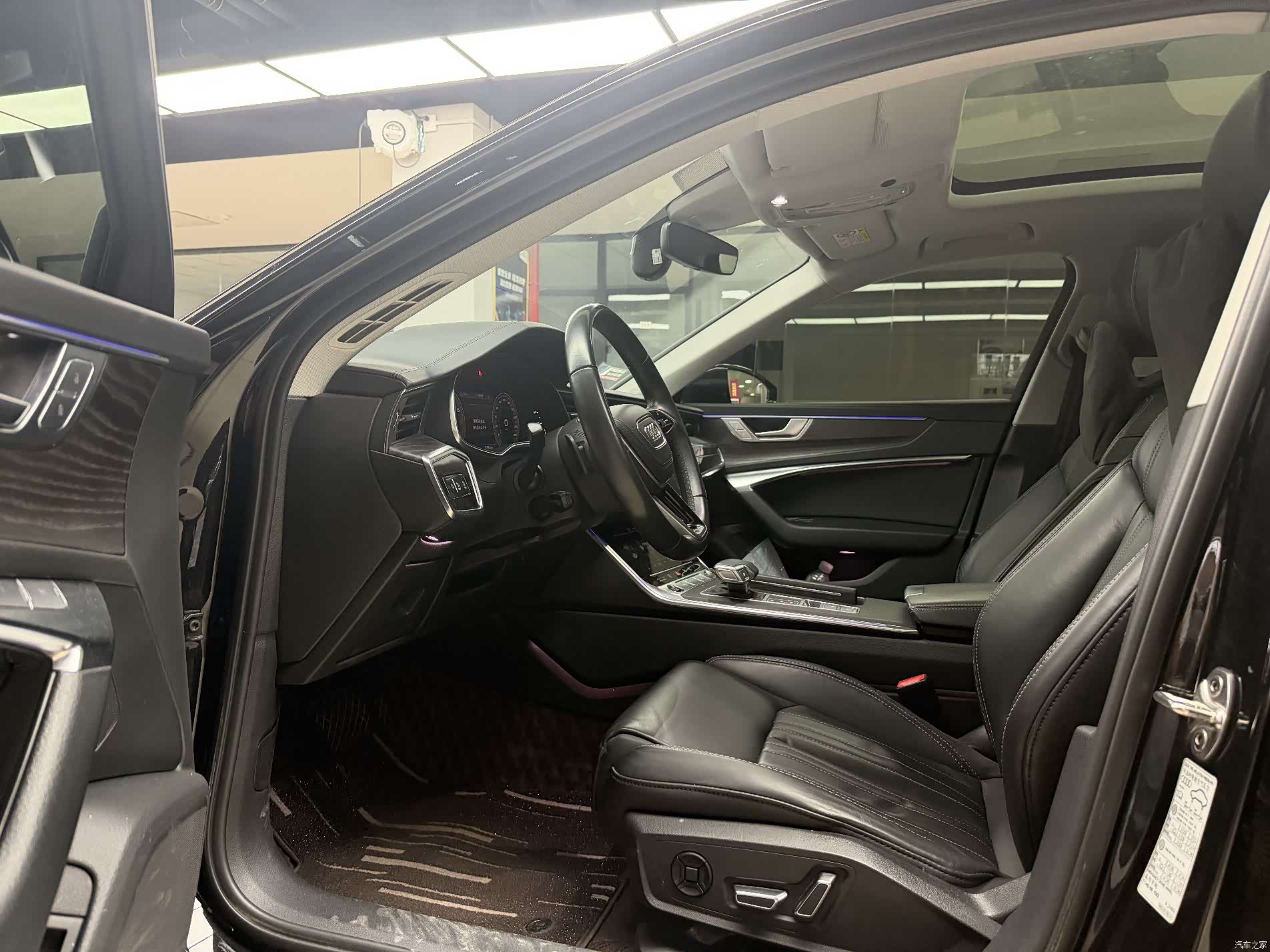 Audi A6L, 2023 3