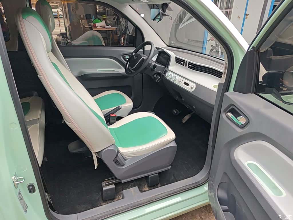 Wuling MINIEV, 2021 25