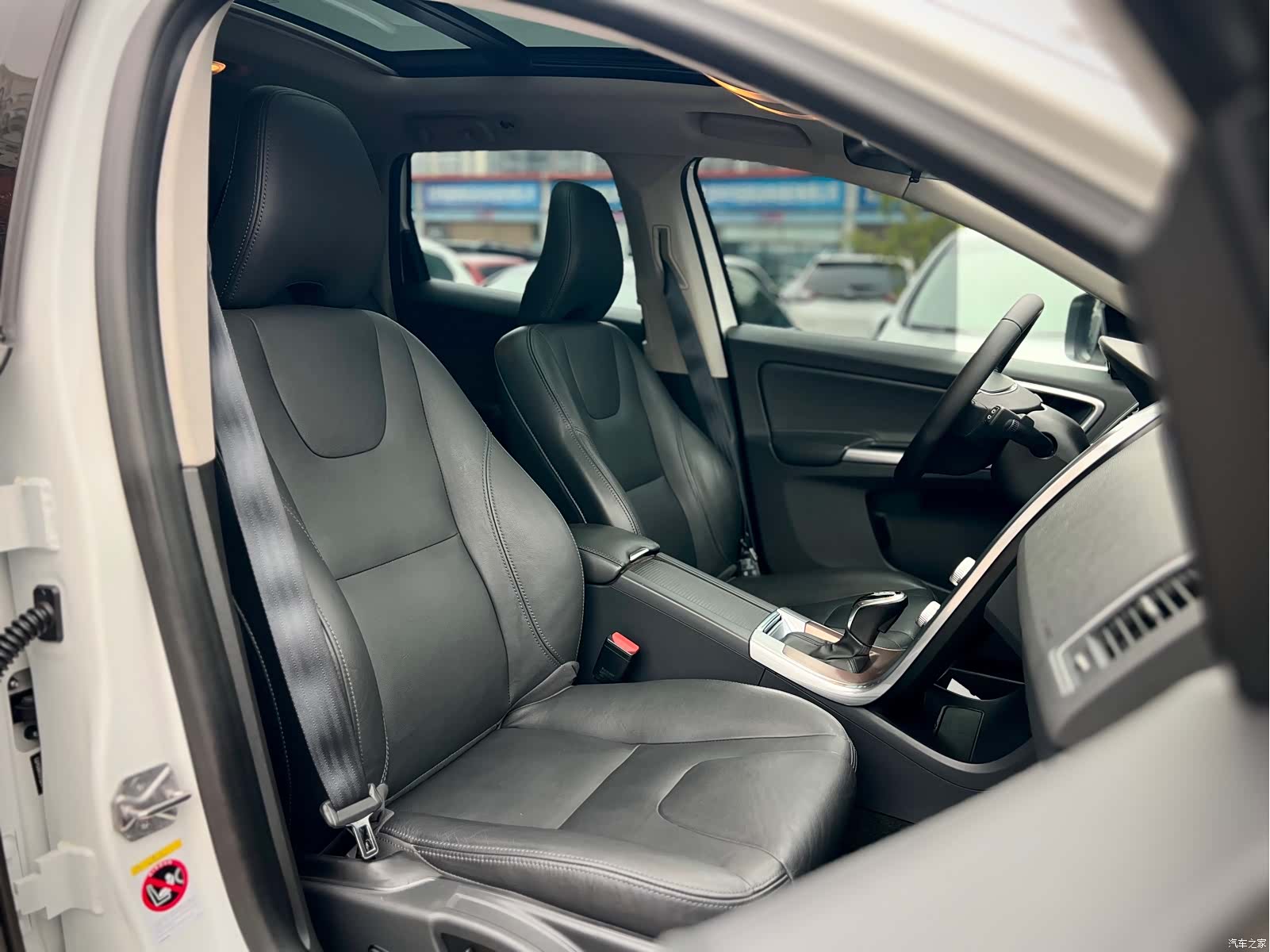 Volvo XC60, 2017 24