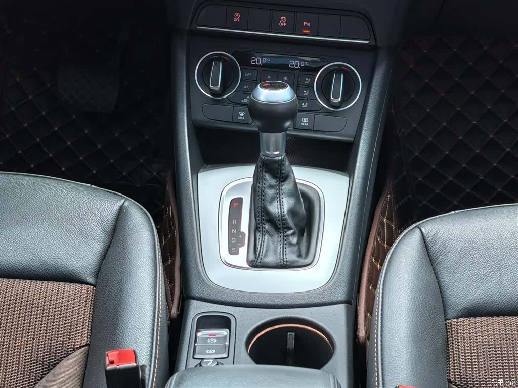 Audi Q3, 2019 13