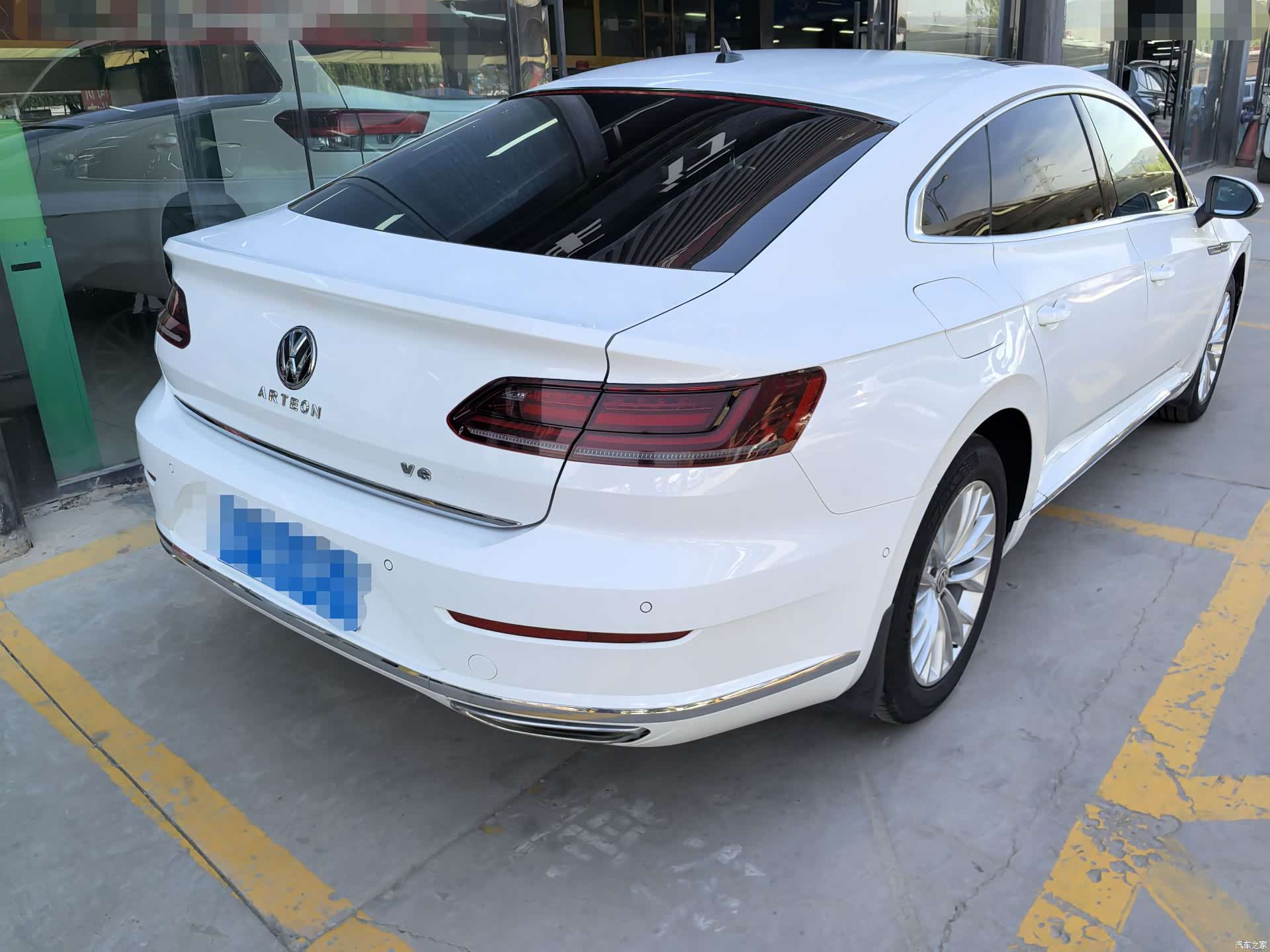 Volkswagen CC, 2019 6