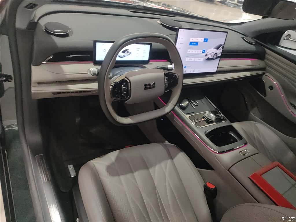 Geely 8, 2025 6