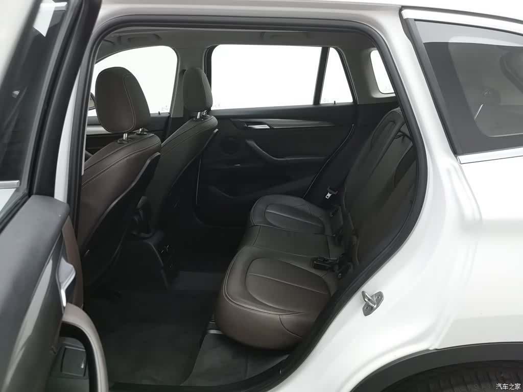 BMW X1, 2019 15