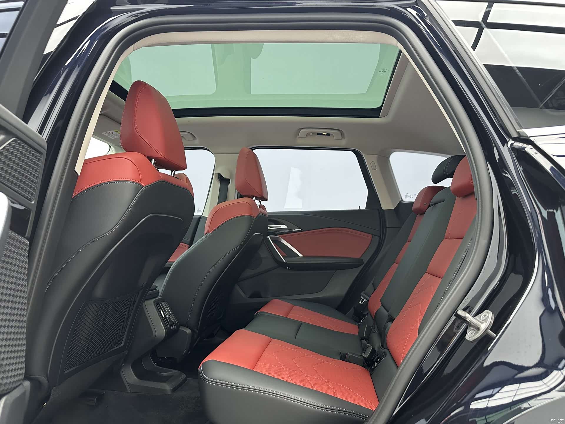 BMW X1, 2023 6