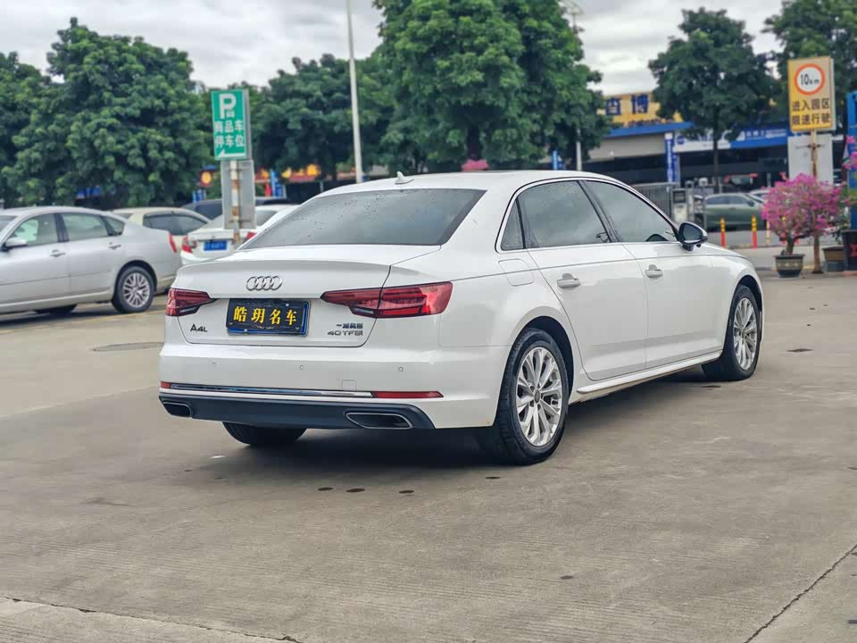 Audi A4L