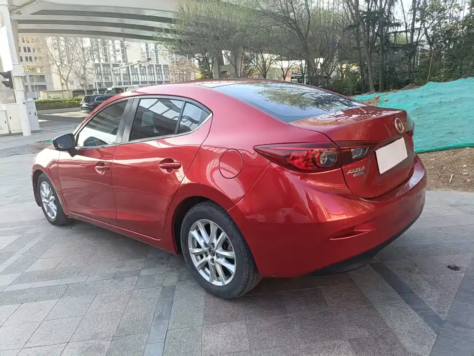 Mazda 3 Angkesaila
