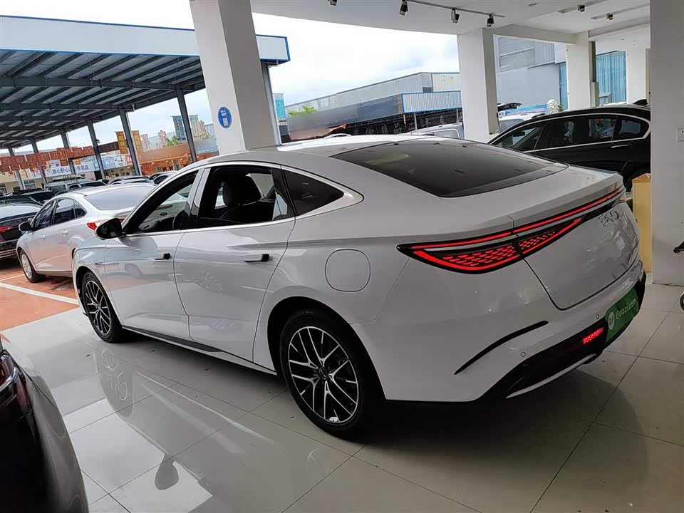BYD seal