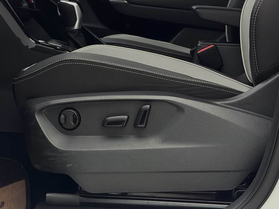 Volkswagen Tayron 2023, фото 16