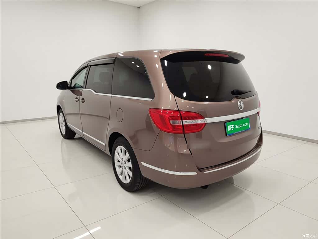 Buick GL8, 2019 все фото