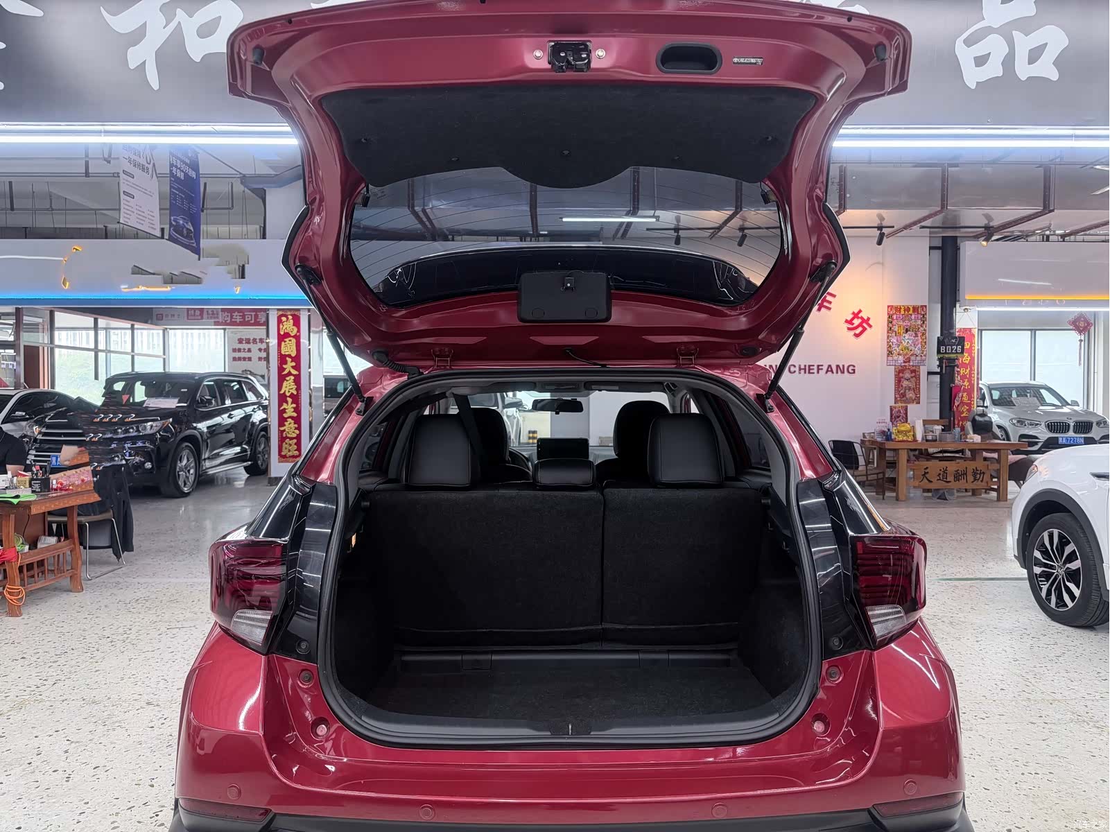Toyota YARiS L, 2021 22