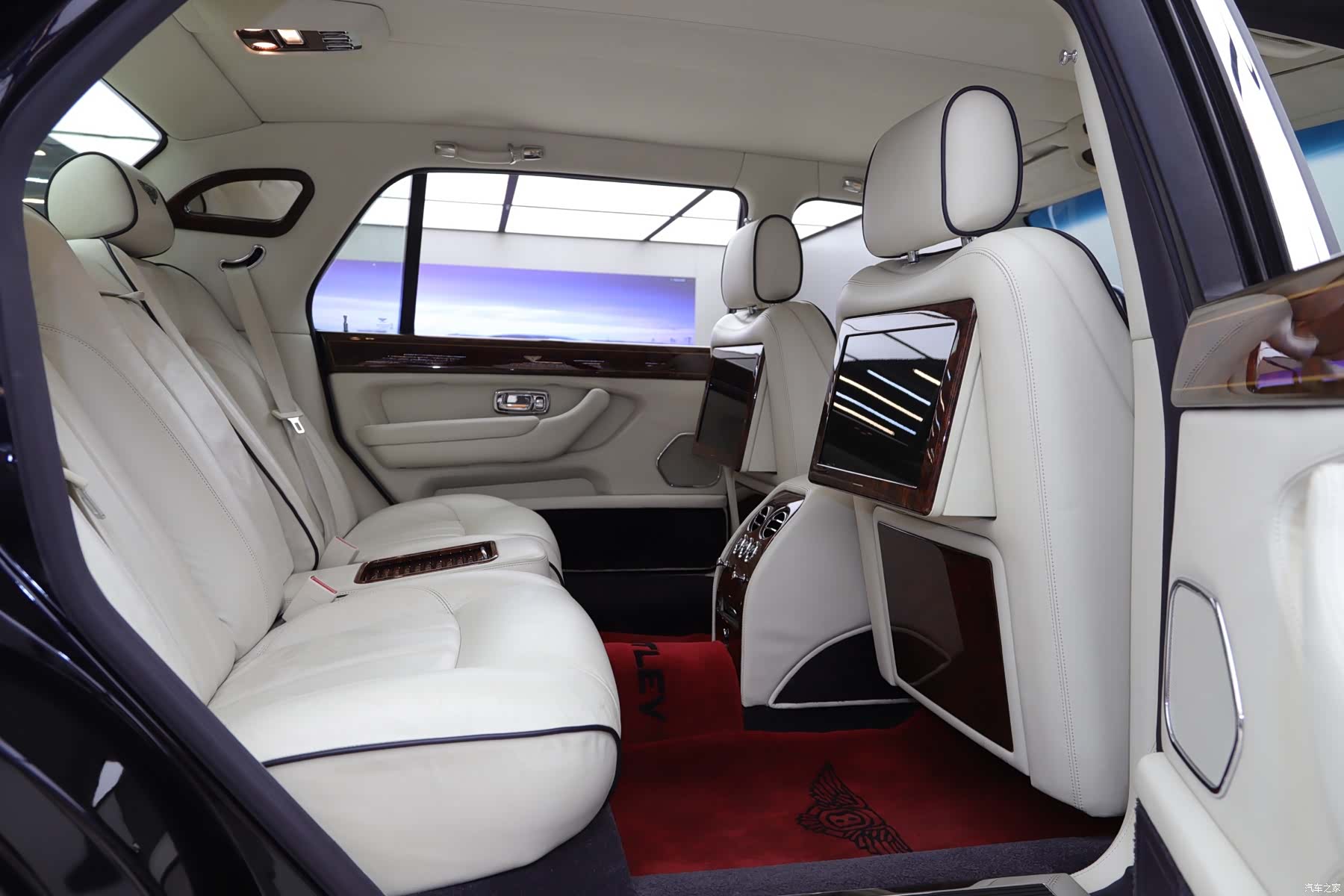 Bentley RL, 2009 7