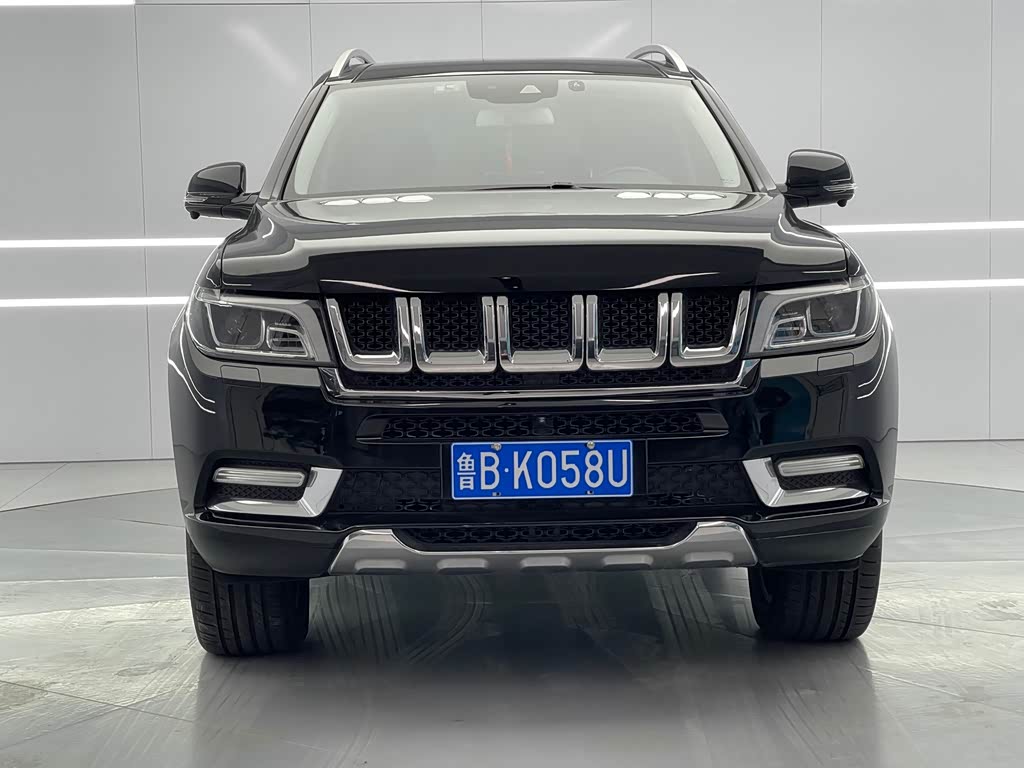 BAIC BJ90