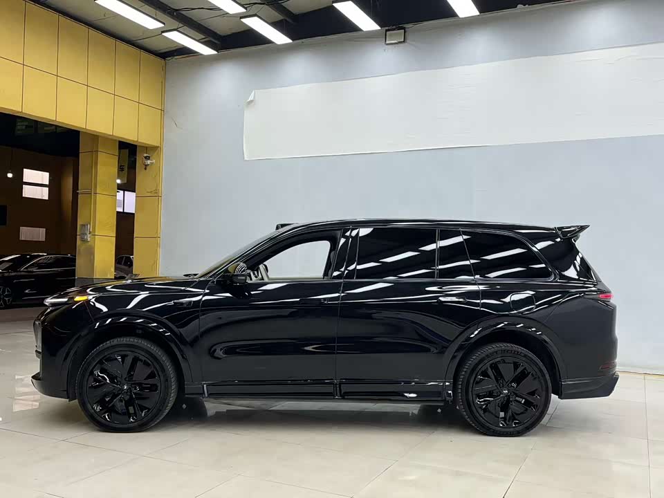 Li Auto Ideal L9