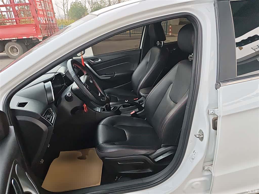 Chery 5, 2018 15
