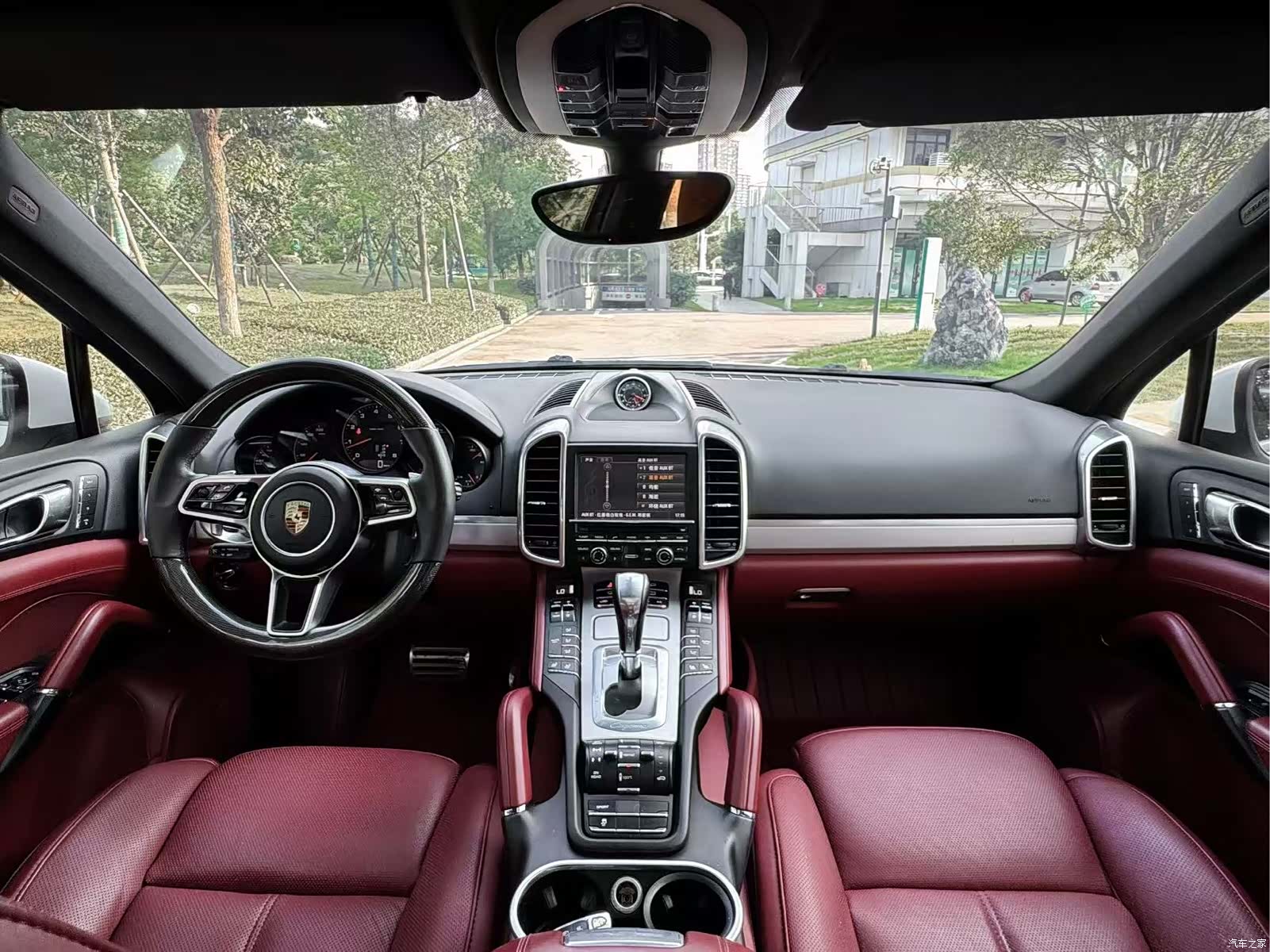 Porsche Cayenne, 2014 все фото