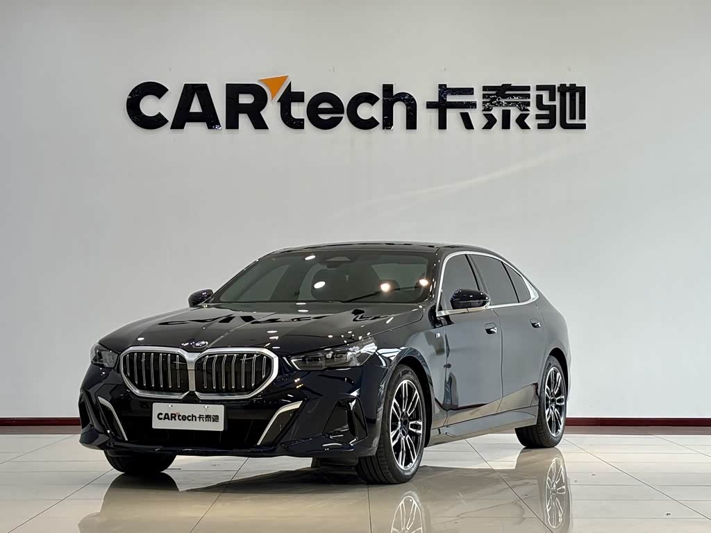 BMW 5 Series 5 2025 530Li Lead M Sport