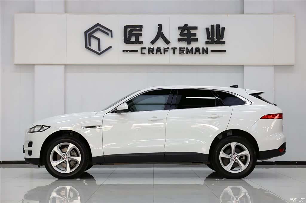 Jaguar F-PACE, 2019 4