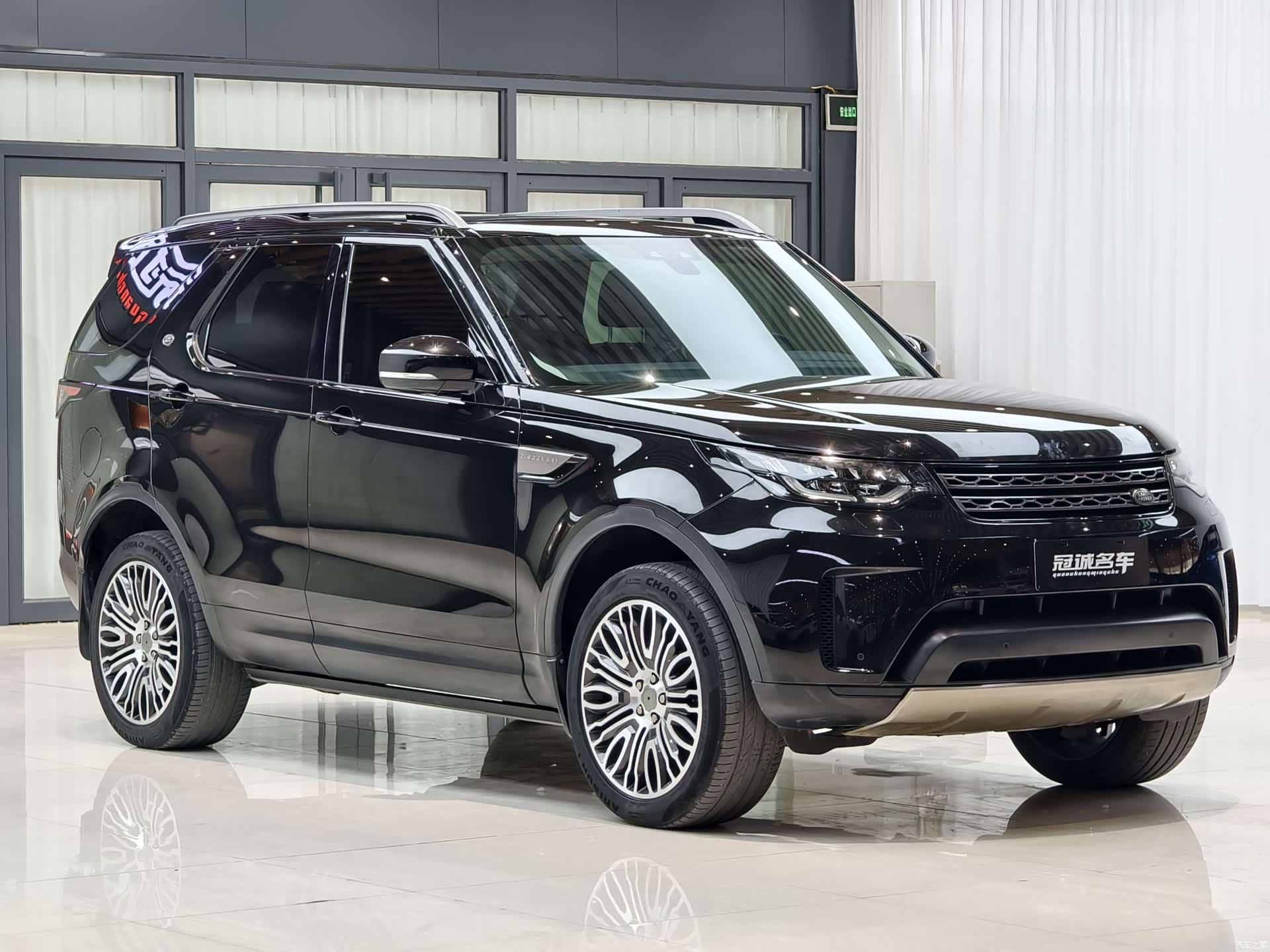 Land Rover Discovery, 2018 3