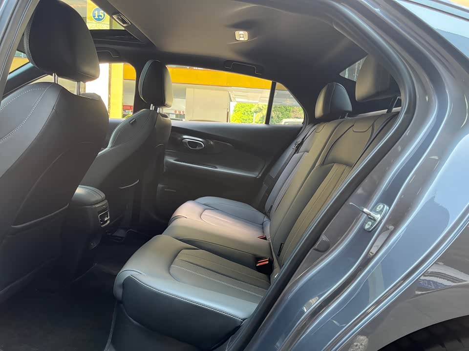 Trumpchi Shadow Leopard