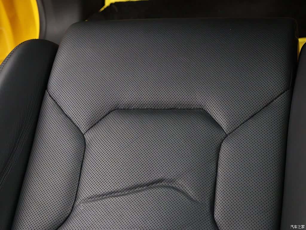 Lamborghini Urus, 2021 19