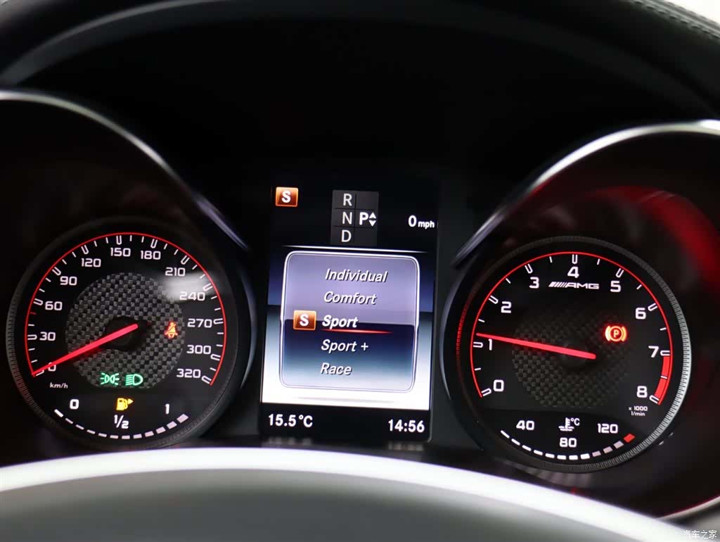 Mercedes-Benz GLC, 2019 14
