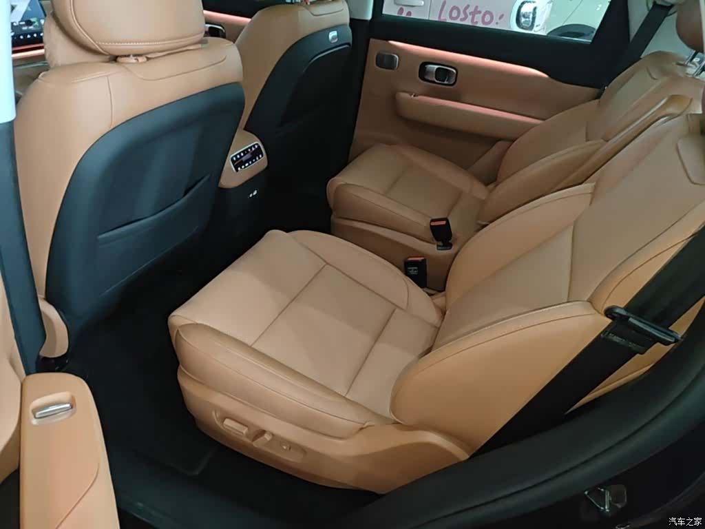 Leapmotor C16, 2025 17