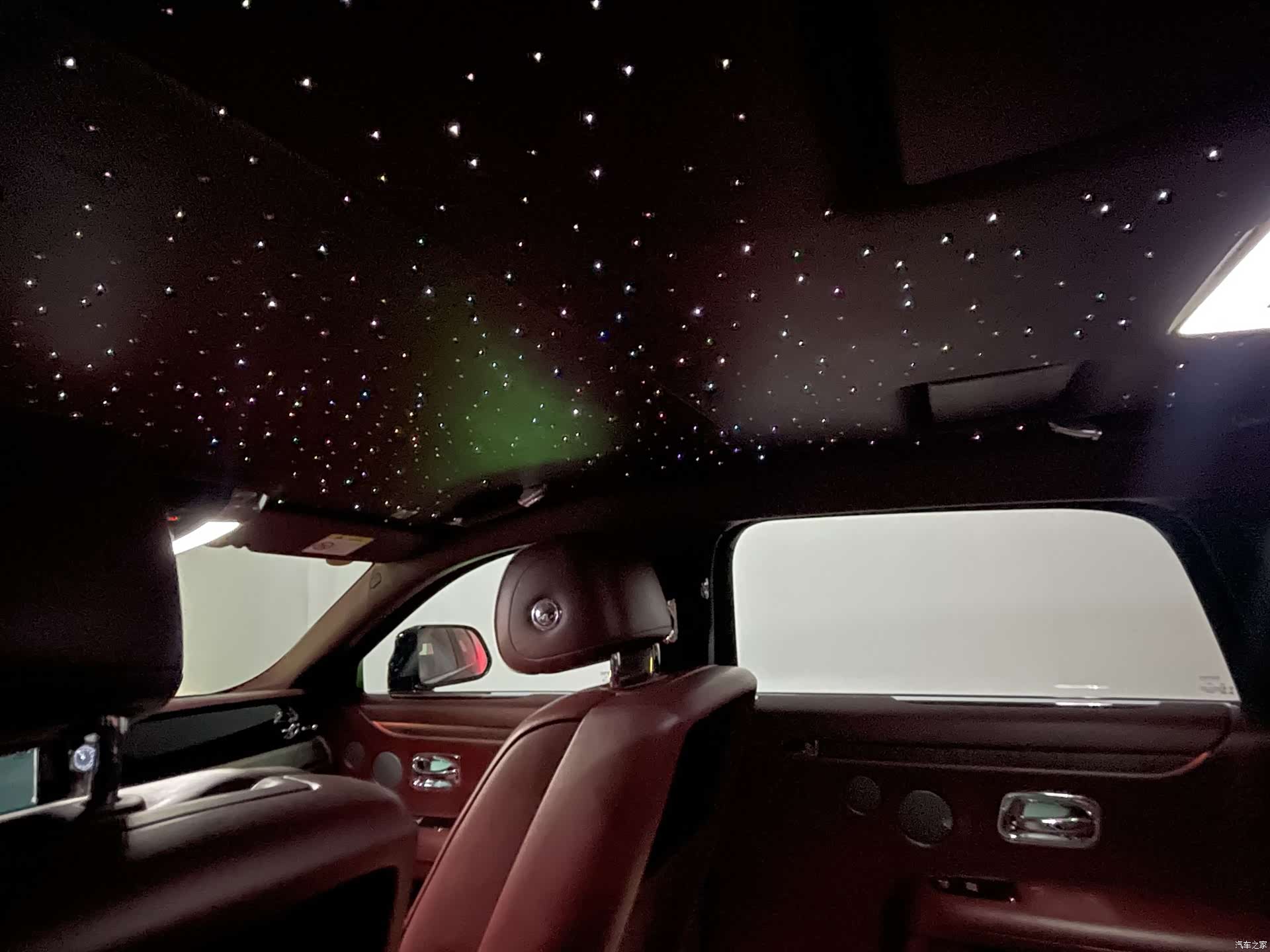 Rolls-Royce Ghost, 2021 9