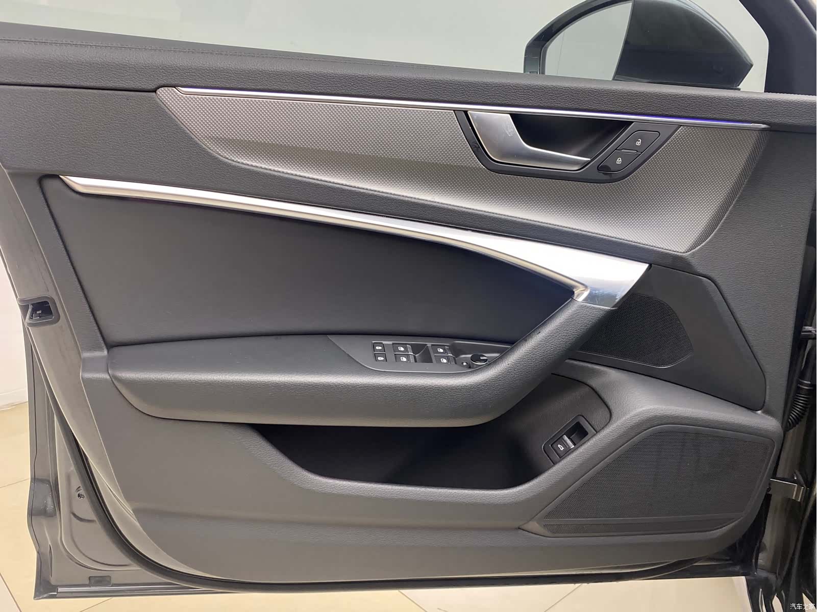 Audi A6L, 2022 12