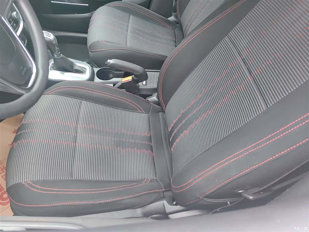Buick Encore, 2016 10