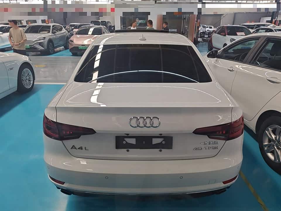 Audi A4L