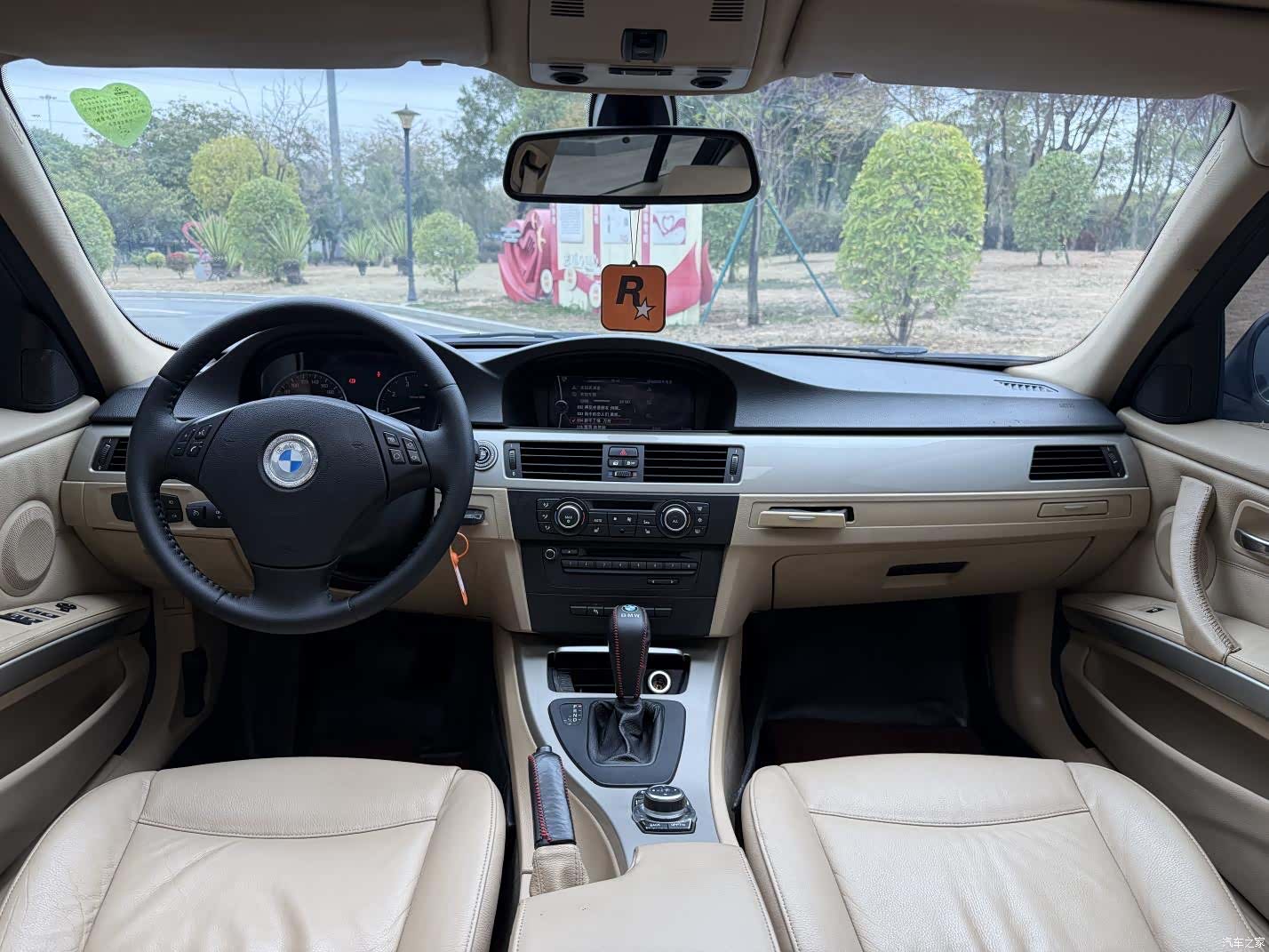 BMW 3 Series, 2011 7