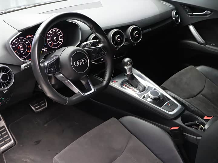 Audi TT 2017 TT Coupe 45 TFSI