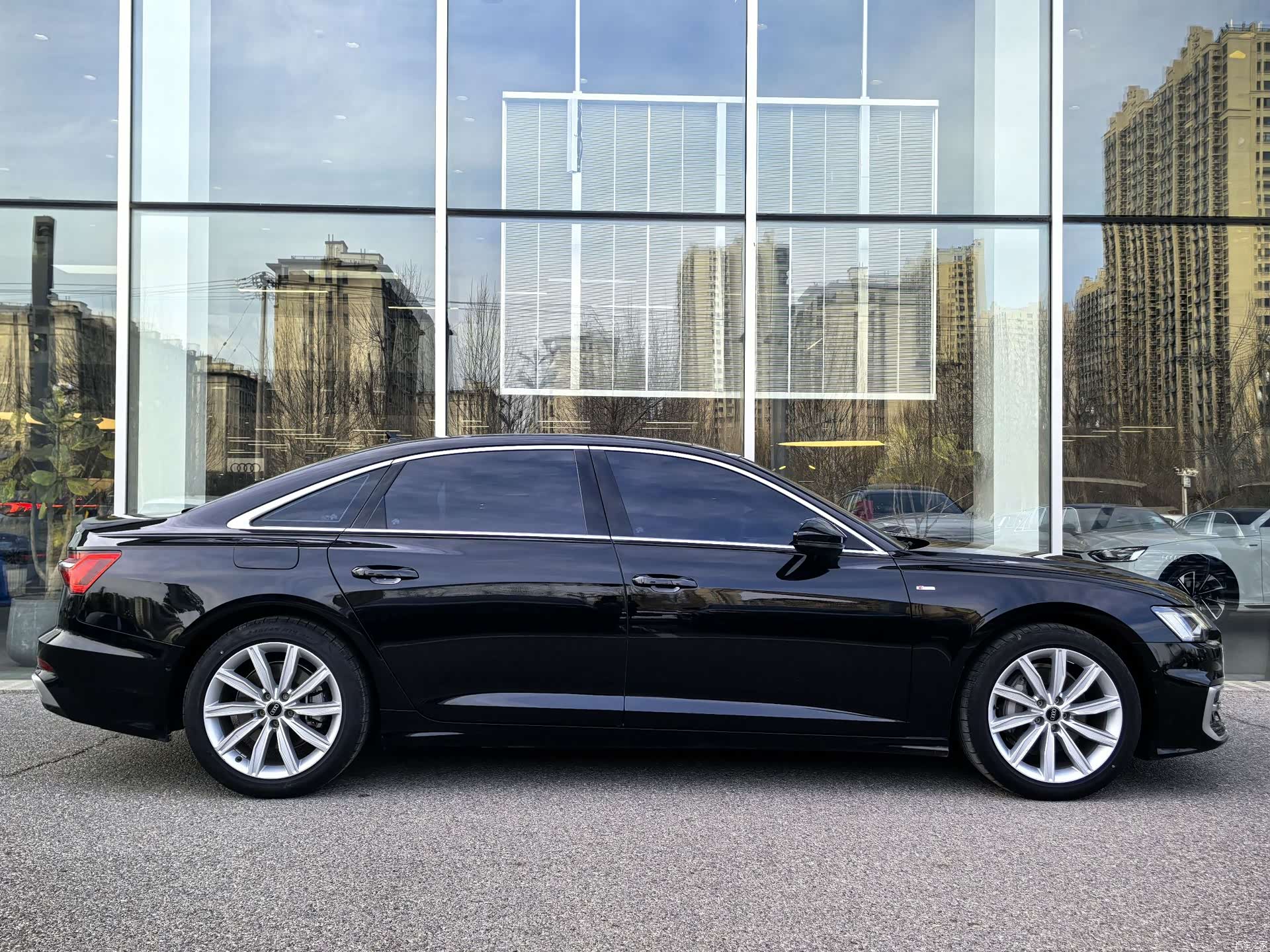 Audi A6L, 2025 4
